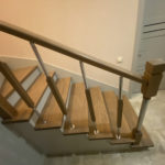 Облицовка металлического каркаса лестницы