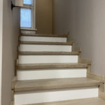 Материалы облицовки ; Ступени ясень срощенный