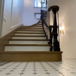 Классический современный стиль исполнения