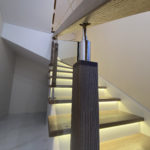 Облицовка бетонного каркаса лестницы